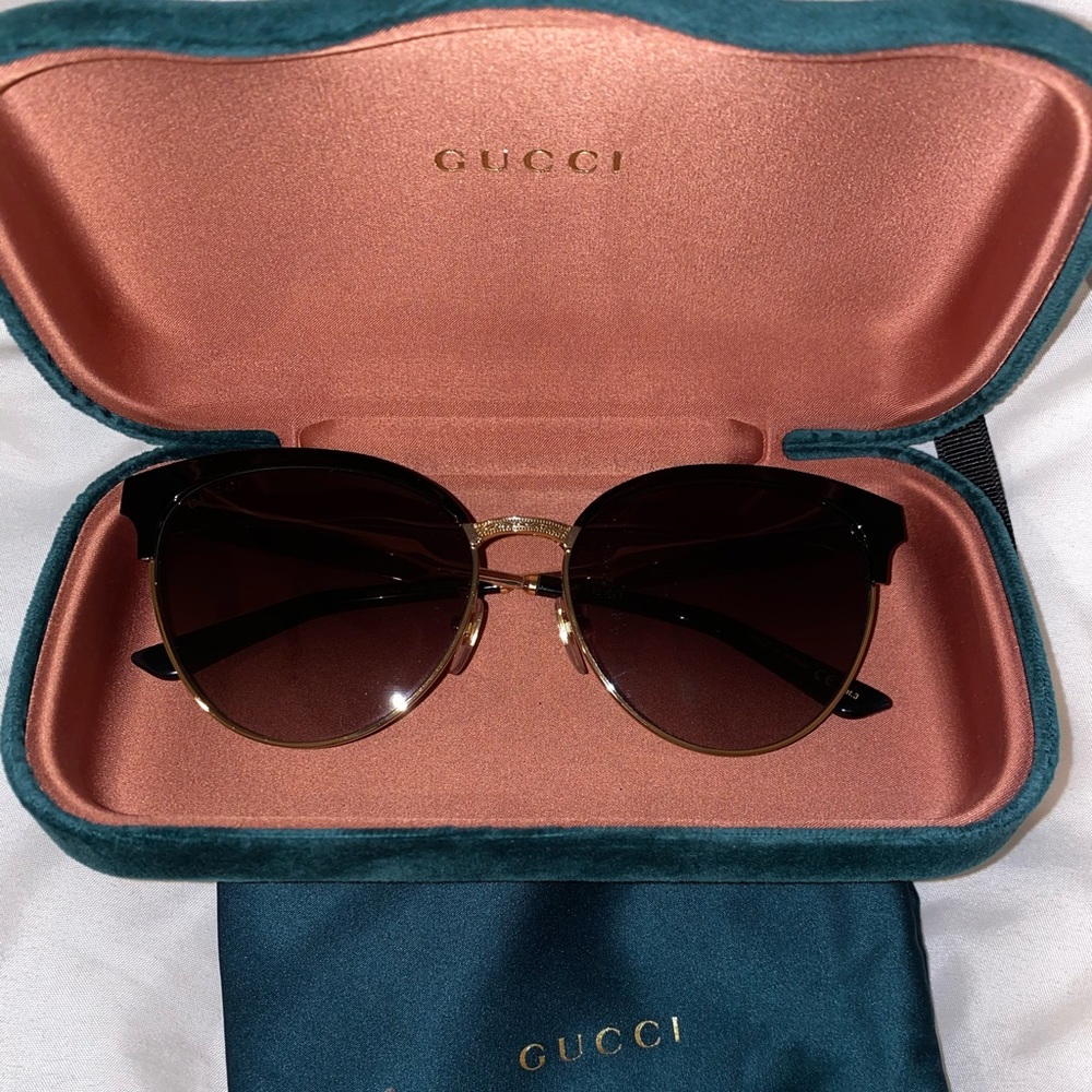Gucci sunglasses G0074S